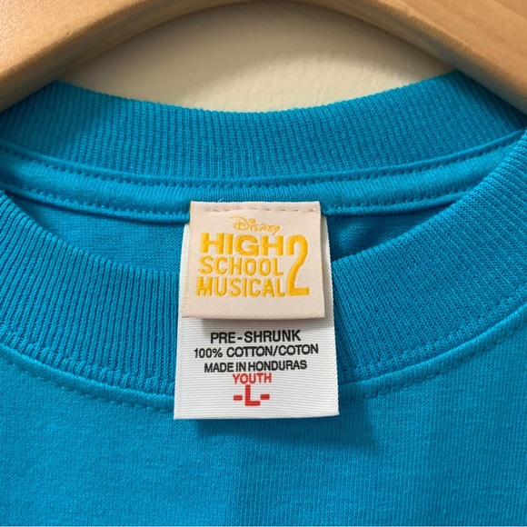 Disney High School Musical 2 Youth T-Shirt - Blue - Picture 2 of 4
